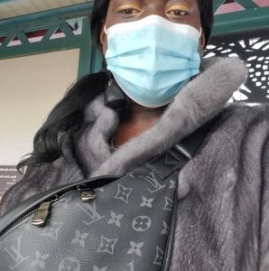 Meet your Posher, Renee